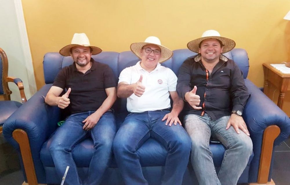 Dinero pblico para "tour" de concejales a Miami