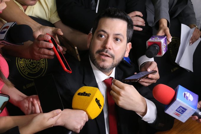 “No creo que nadie sea tan audaz como para falsificar un título y otra vez candidatarse al JEM”