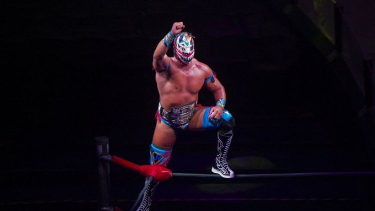 Mexicanos emocionados por regreso de Lucha libre en vivo
