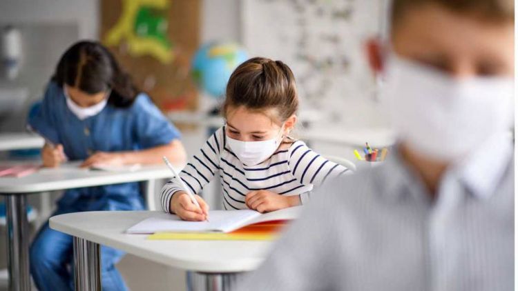 Clases presenciales vuelven este lunes tras restricciones de Semana Santa