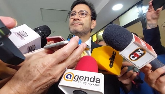 Cartistas no analizan pedir pérdida de investidura de Marito