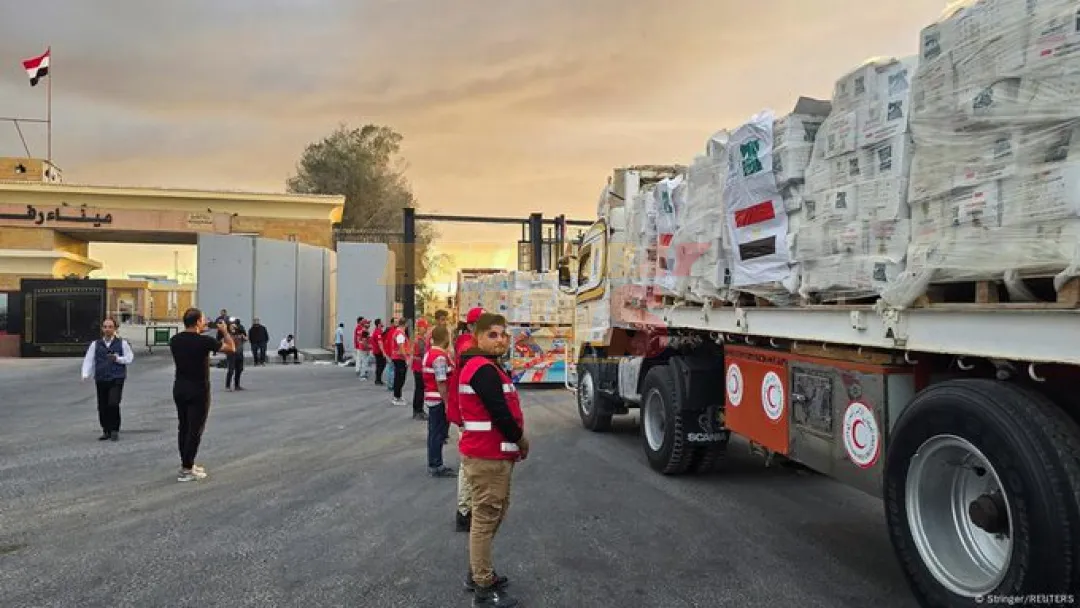 Empieza a entrar ayuda humanitaria a Gaza desde Egipto