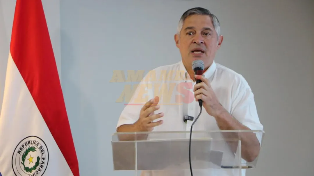 Santiago Peña sigue manteniendo en cargos a ministros cuestionados