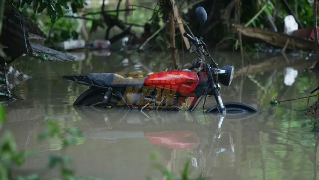 Aumenta a 44 la cifra de muertos por inundaciones en ´México
