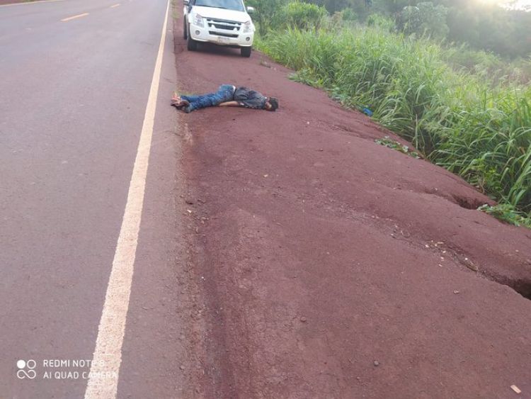 Hallan cadáver de un hombre tirado al costado de la Ruta PY07