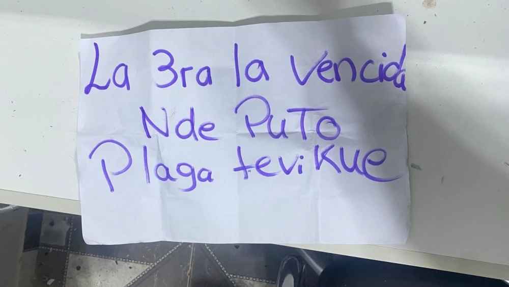 Atacan a tiros peluquería y dejan una advertencia en Pedro Juan Caballero