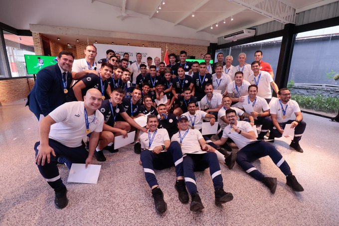 «Estamos ante un plantel que es el futuro del fútbol paraguayo»- Carlos Jara Saguier