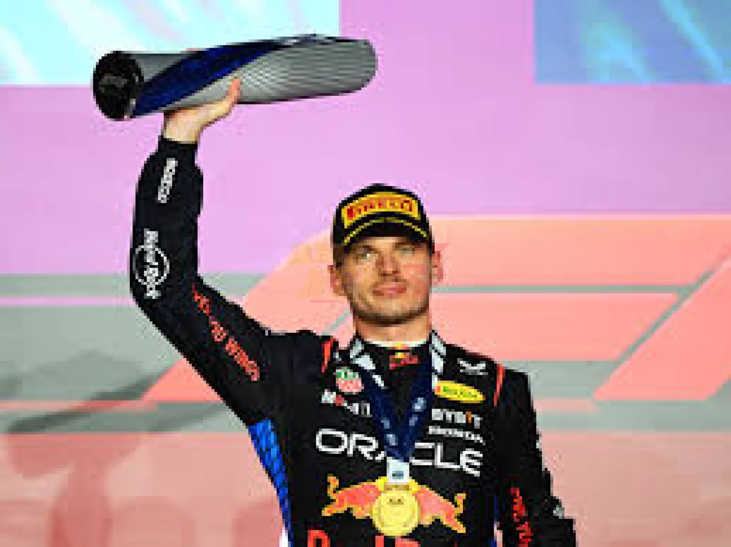 Max Verstappen se devora a los McLaren y gana el GP de Qatar