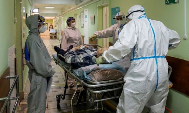 Confirman 11 muertos y 425 casos de coronavirus