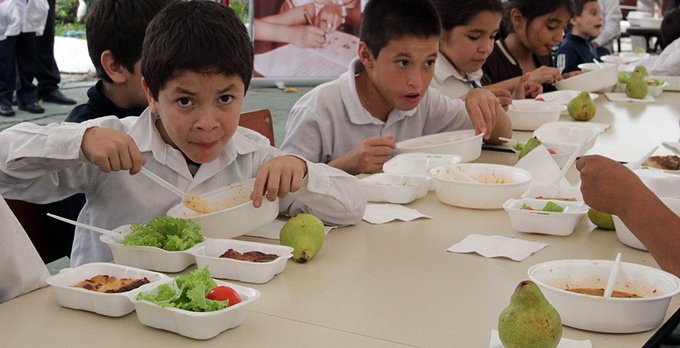 Hambre Cero: Alimentación en todo el año lectivo y prioridad a productos de la agricultura familiar