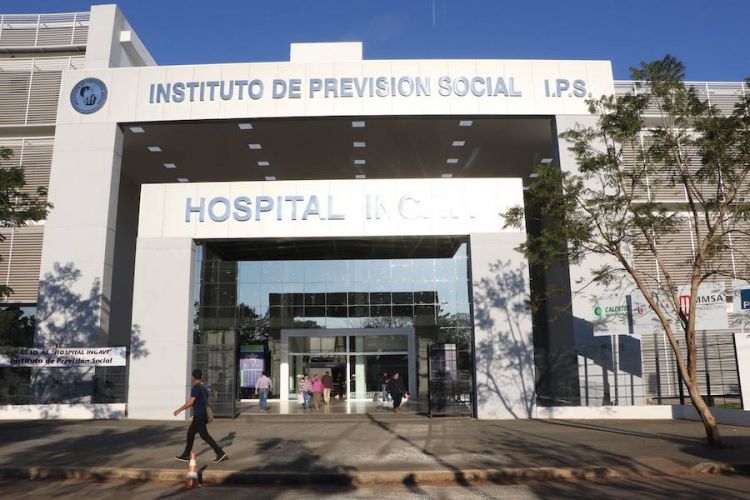 Roban millones a familiar de paciente con covid-19 internado en UTI