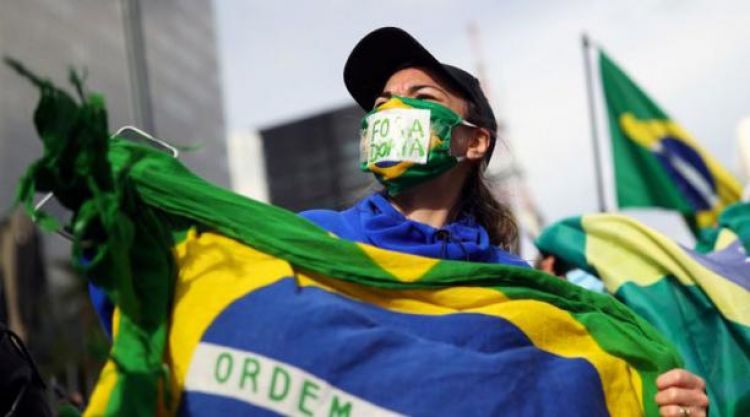 Brasil rebasa los 125.000 muertos por pandemia de coronavirus