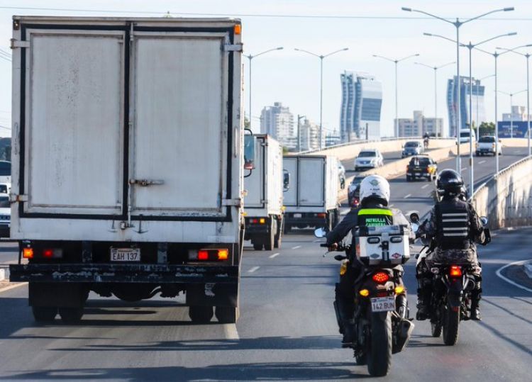 Hoy distribuyen las vacunas Sinopharm a todos los puntos del país