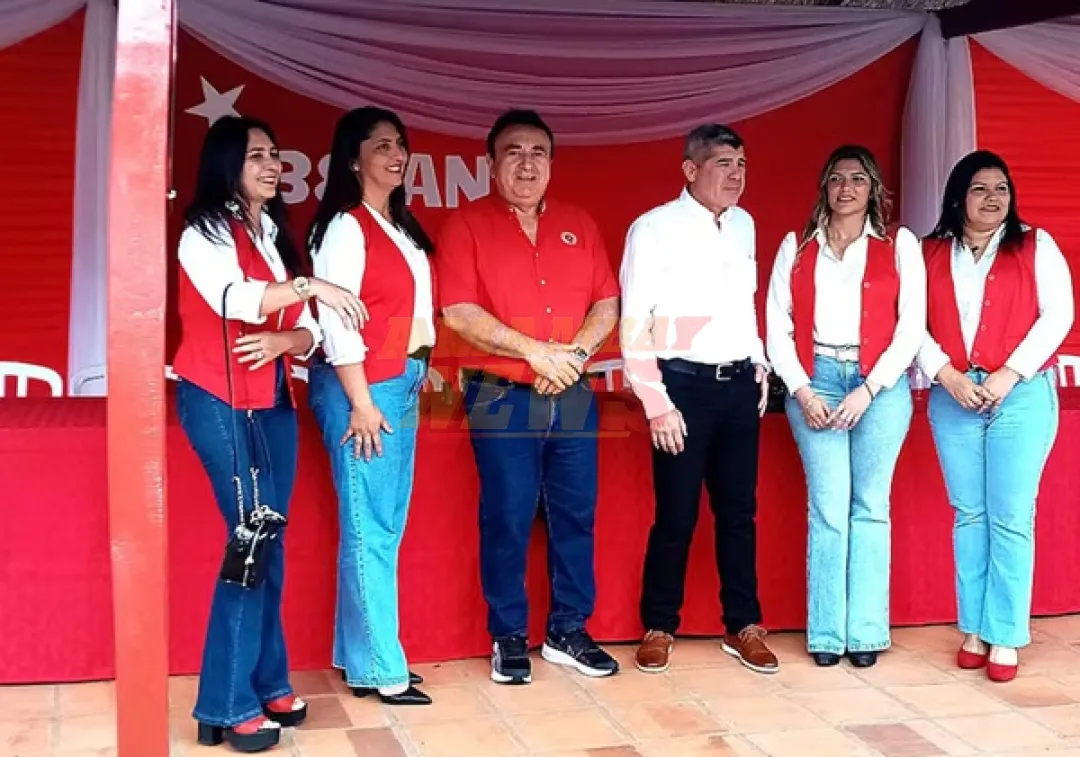 Funcionarios dejaron sus cargos para celebrar con la ANR