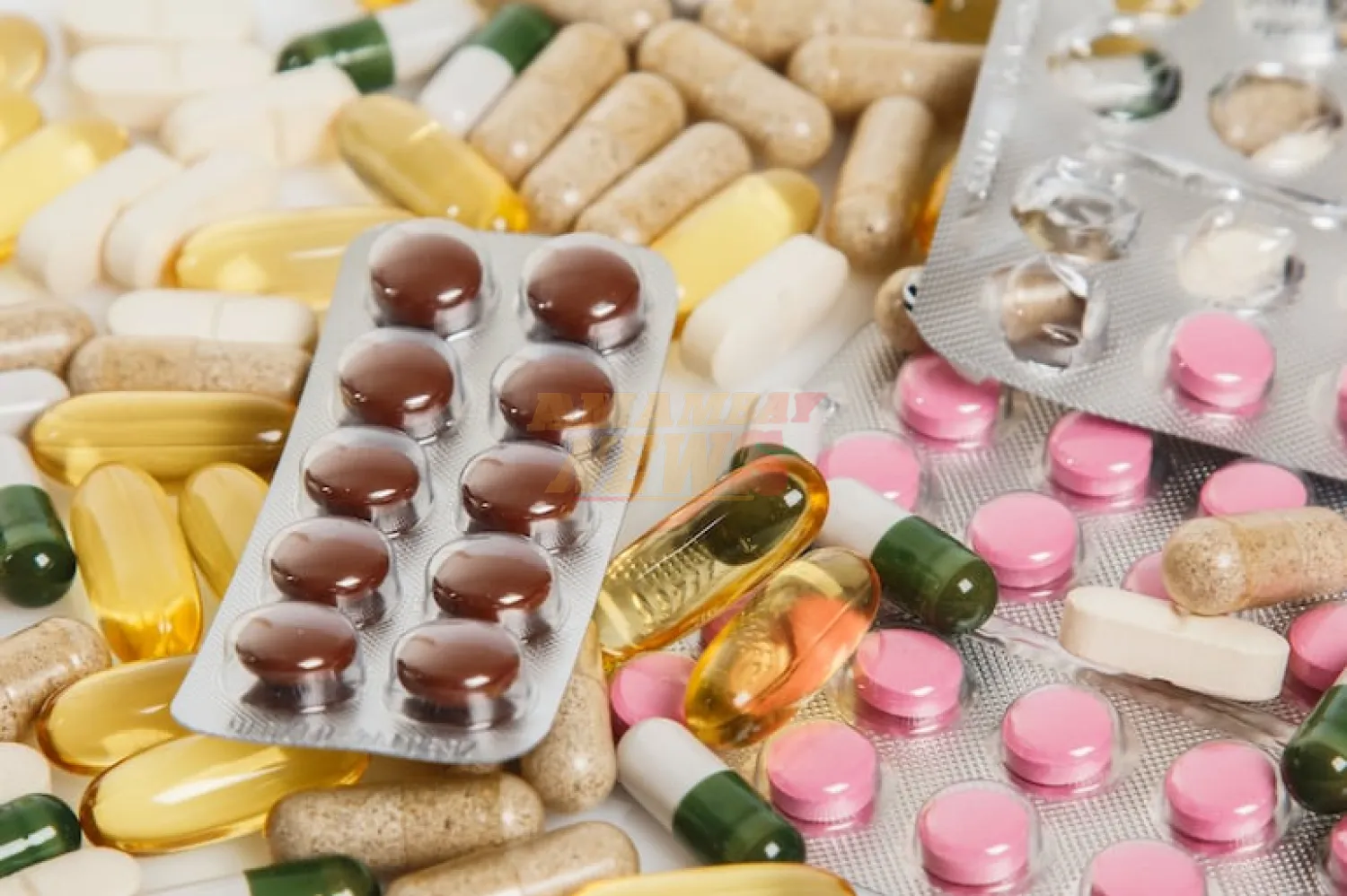 Estado sigue debiendo US$ 600 millones a farmacéuticas