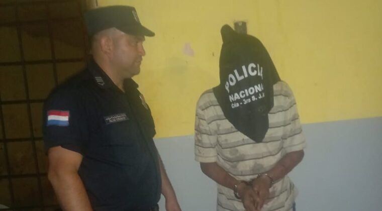 Asesinan a un anciano en su propia casa
