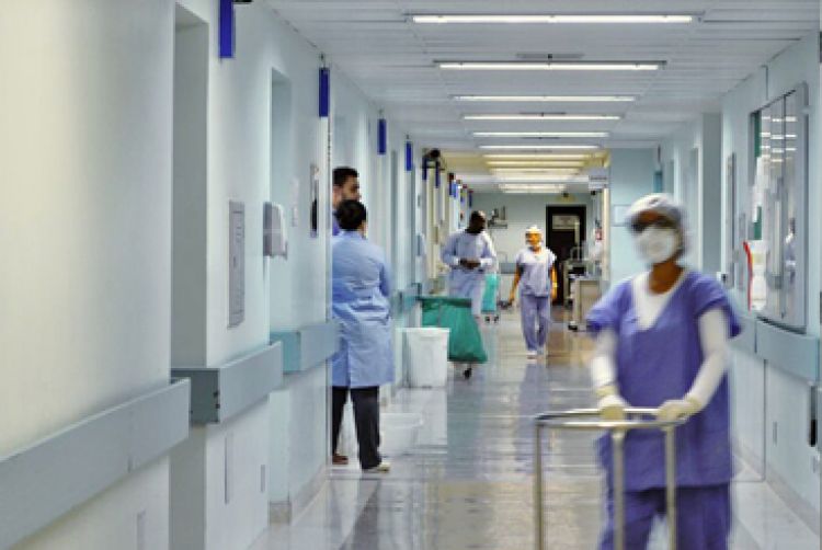 Covid-19: Brasil reporta 483 muertes en 24 horas