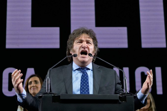 Milei tildó de «delincuentes» a los legisladores que «descuartizaron» la ley ómnibus