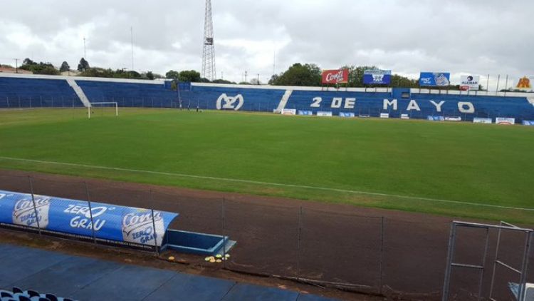 Santaní sube a la terraza para bajar al 2 de Mayo