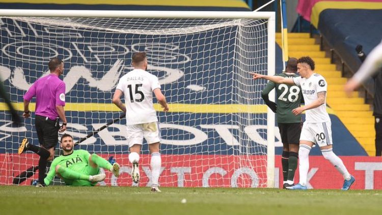 Marcelo Bielsa aleja al Tottenham de la Champions League