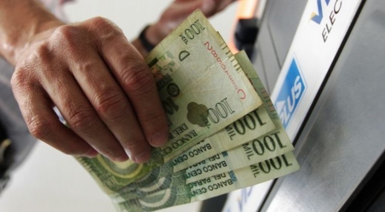 Hacienda prosigue con el pago de salarios y aguinaldo a funcionarios públicos