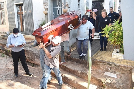 Junta Municipal aprueba solicitud para retirar féretro de Osvaldo Villalba de la Recoleta