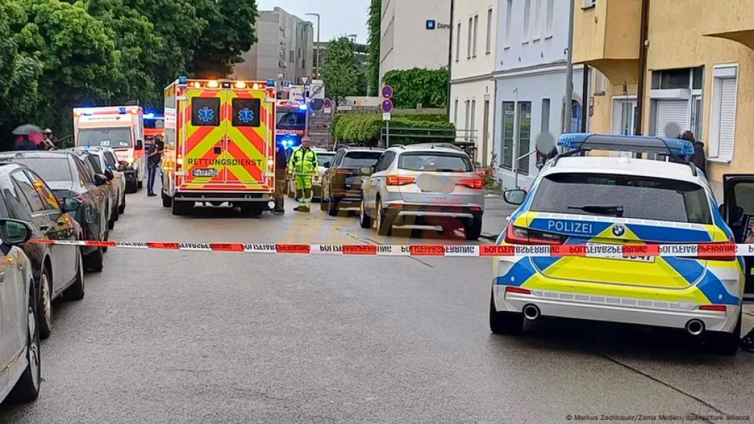 Hombre arrolla con vehículo a multitud en Passau, Alemania
