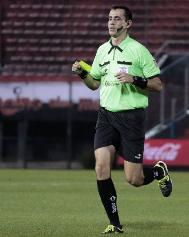 Confirman el árbitro para la final del Clausura