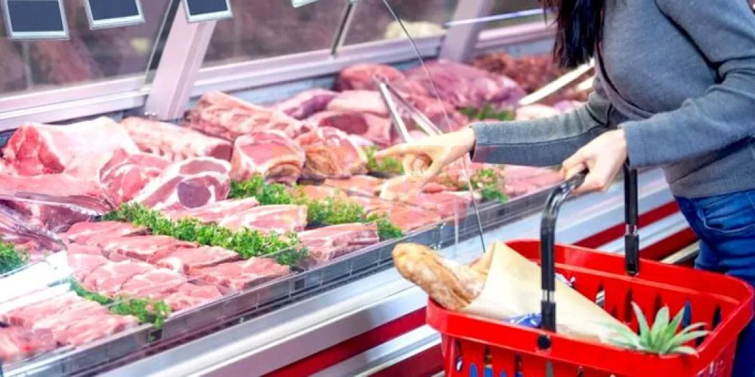 Final de año y la carne por las nubes: Conacom investiga posible amaño de frigoríficos