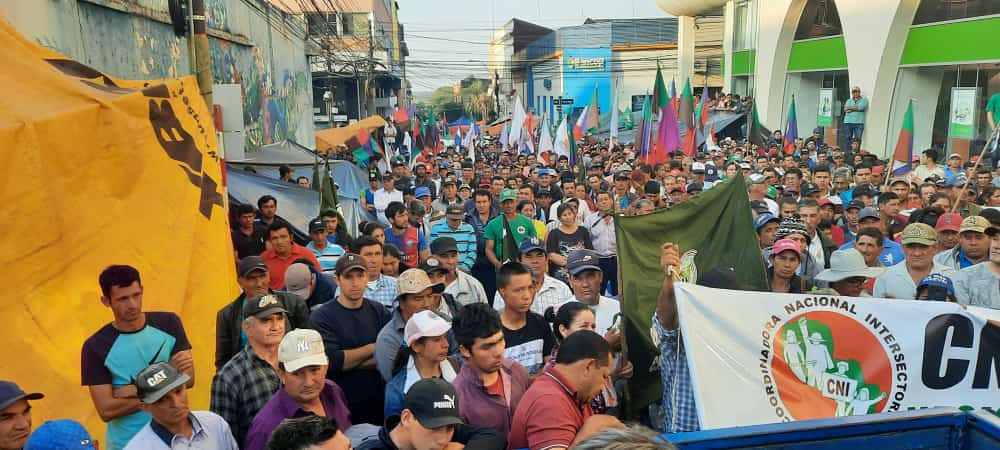 Hoy campesinos podrían levantar medidas tras llegar a un acuerdo con autoridades
