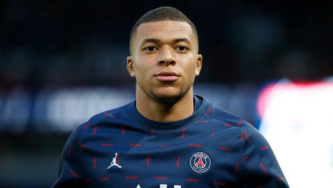 Mbappé fuera de gira del PSG