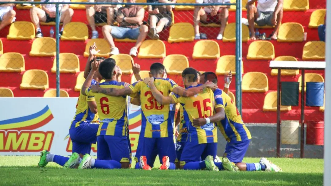 Capiatá y Guaireña sonríen en la Intermedia