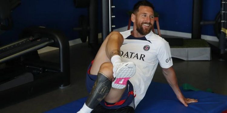 El PSG evalúa ofrecerle una extensión de contrato a Lionel Messi