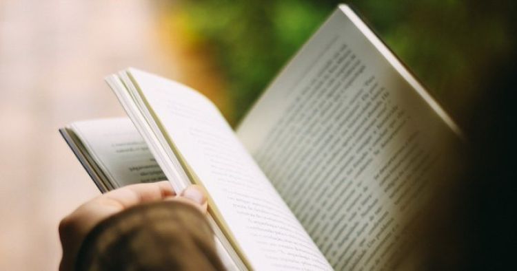 Últimos días de la convocatoria al XXIII Premio Gloria Fuertes de poesía joven
