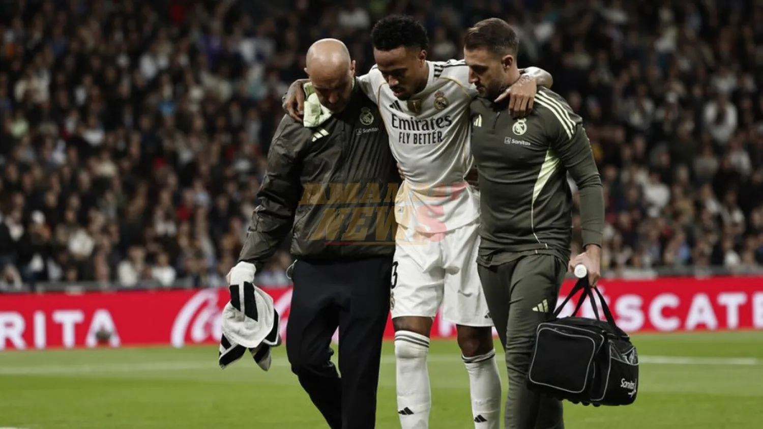 Militao, cuatro meses de baja por una rotura muscular