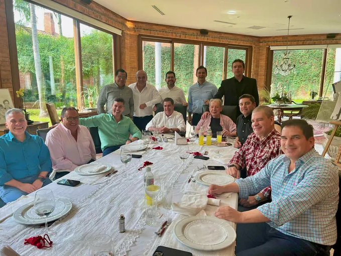 Clanes y “mimados” entre suplentes que “pescan” bancas en el Congreso