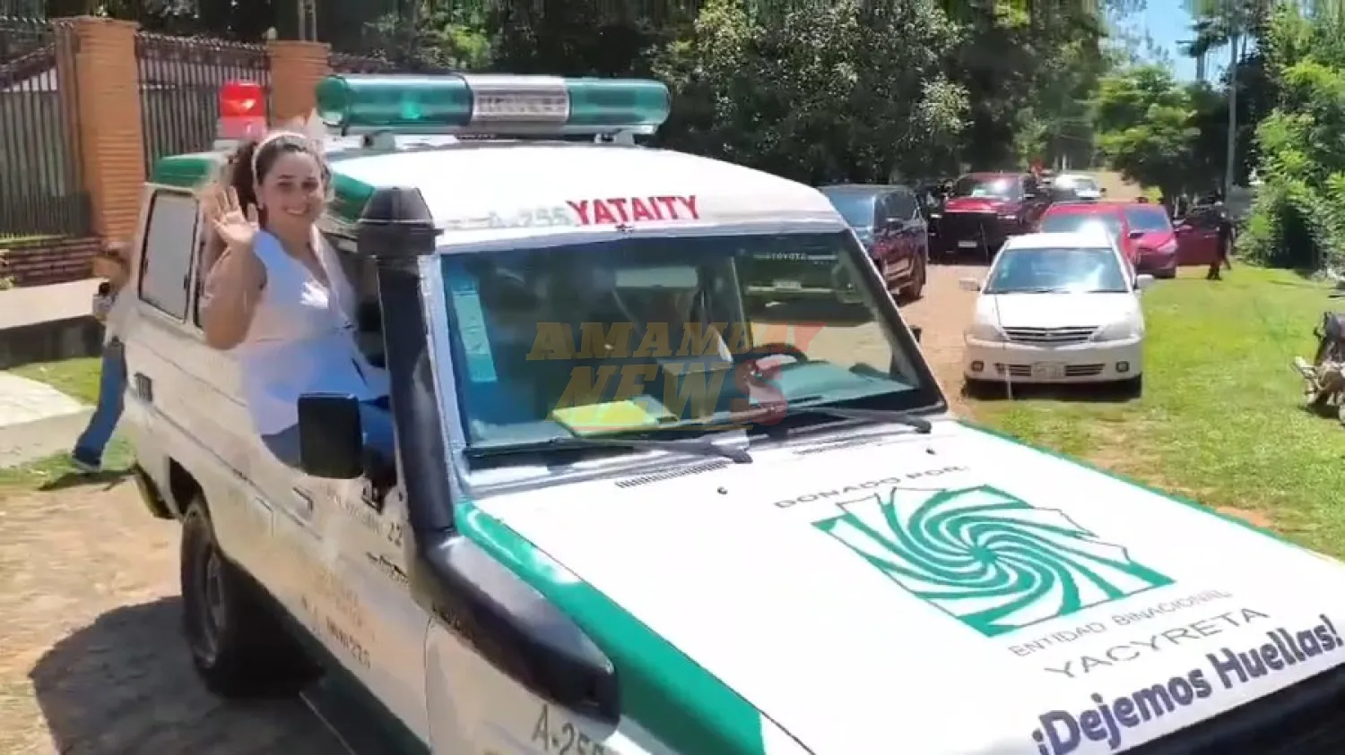 VIDEO: Precandidata a intendenta de Yataity hizo campaña con ambulancia de Salud Pública