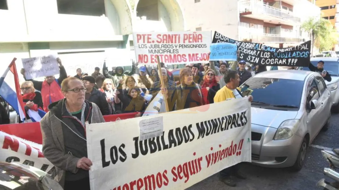 Jubilados piden la intervención de Caja Municipal