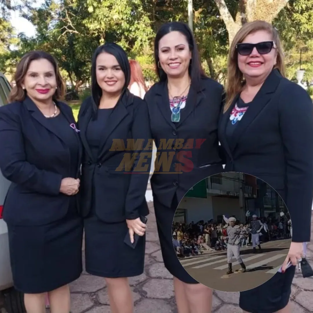 Falta de disciplina y educación de supervisoras retrasa por largas horas desfile en PJC