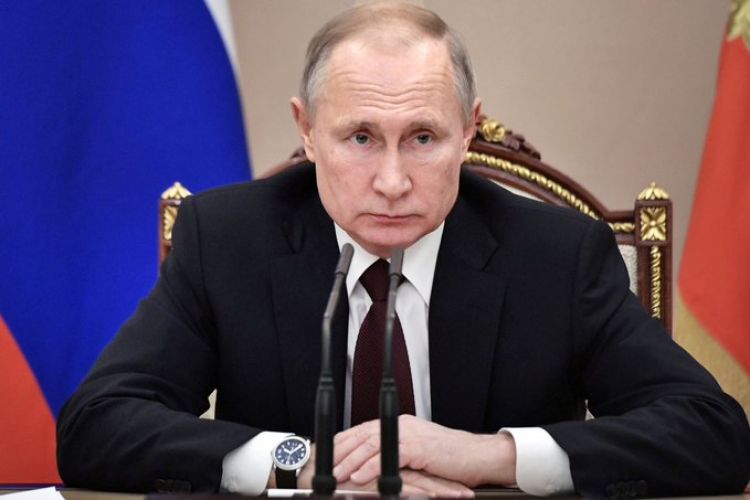 Putin amenaza a países que impongan zona de exclusión aérea en Ucrania