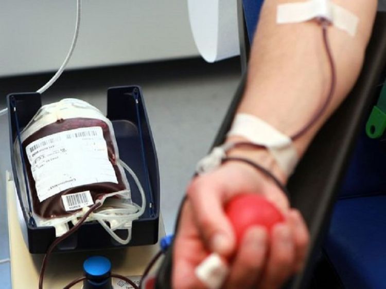 "Dona sangre para que el mundo siga latiendo"
