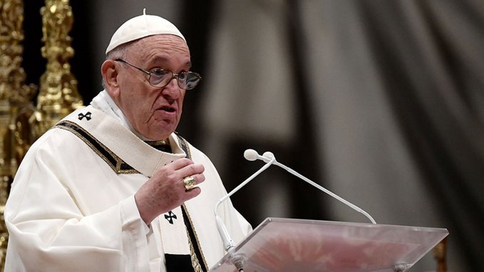 Francisco denunció que la guerra es «una derrota para la humanidad» que genera «víctimas inocentes»