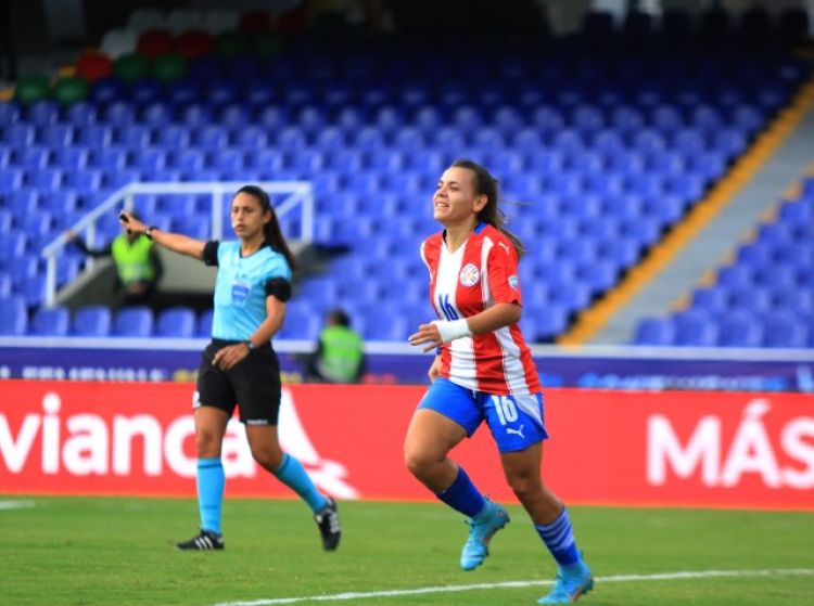 Albirroja derrota a Bolivia por la Copa América femenina