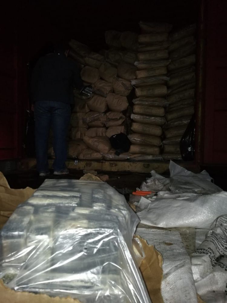 Decomisan gran cantidad de cocaína en un depósito de Fernando de la Mora