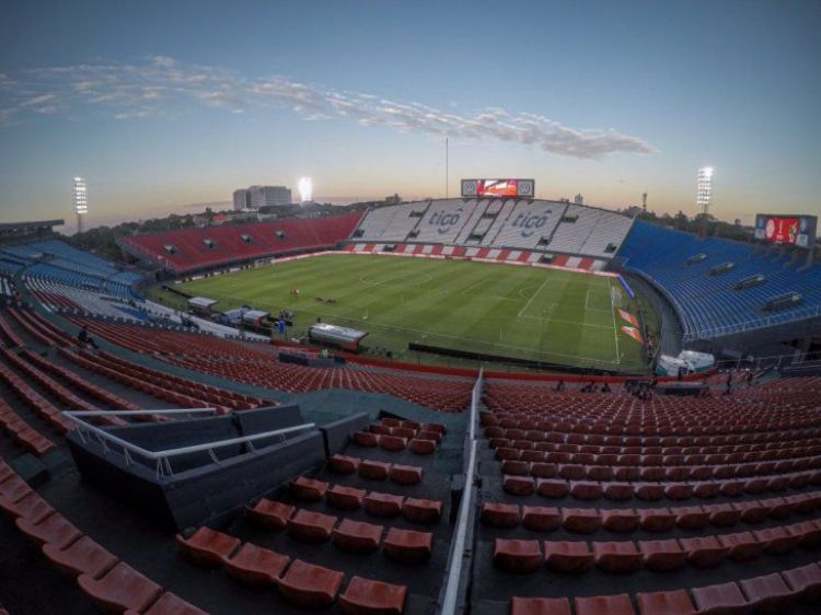 Eliminatorias: Dan a conocer precios para ver a Paraguay