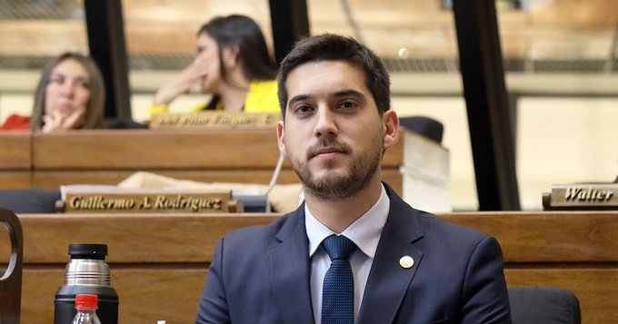 “Perdimos una gran oportunidad para dignificar y exigirle como nunca antes a la Policía”, señaló el diputado Rubin