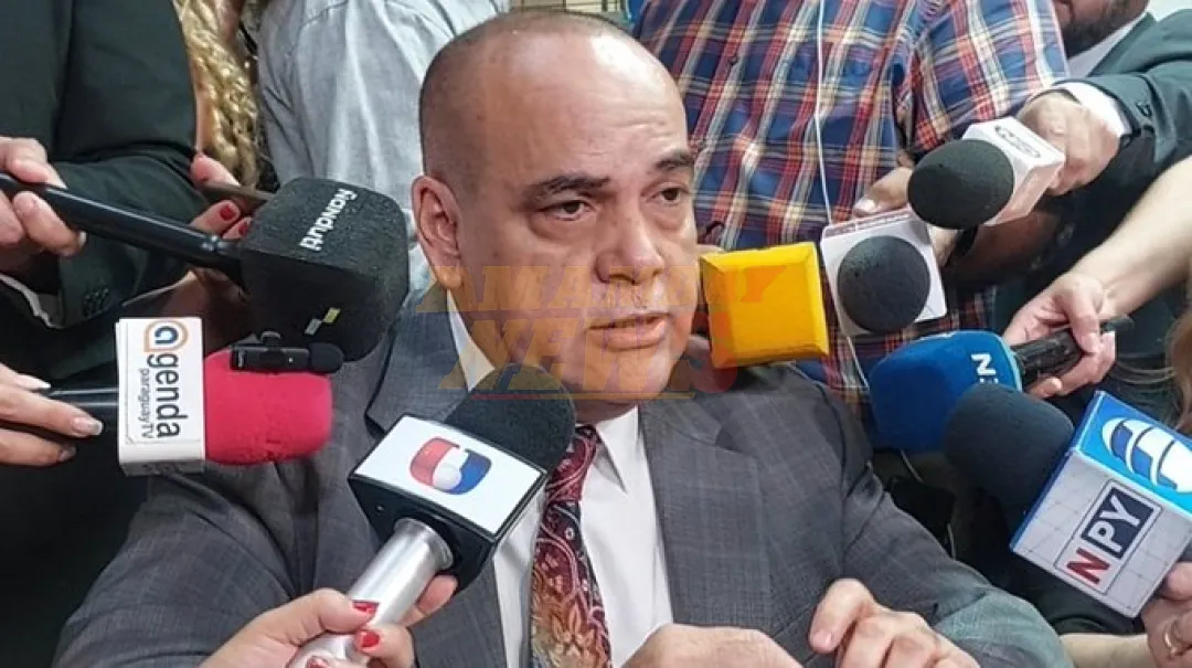 Se confirma apoyo de Honor Colorado a aumento para congresistas