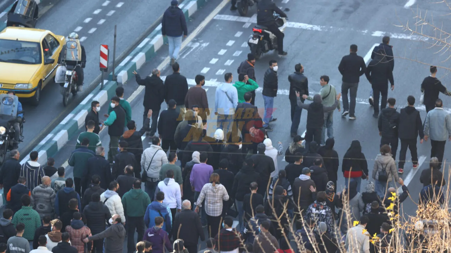 Choques mortales entre manifestantes y las fuerzas de seguridad en Irán tras cinco días de protestas
