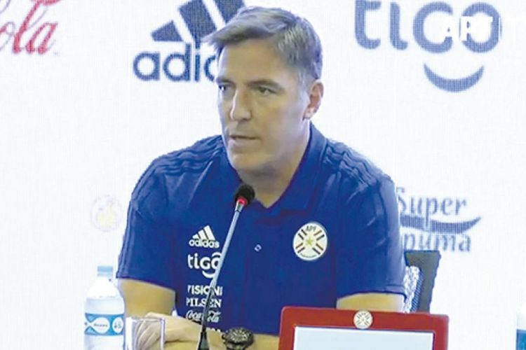 Berizzo confirma lista definitiva para el debut en las eliminatorias