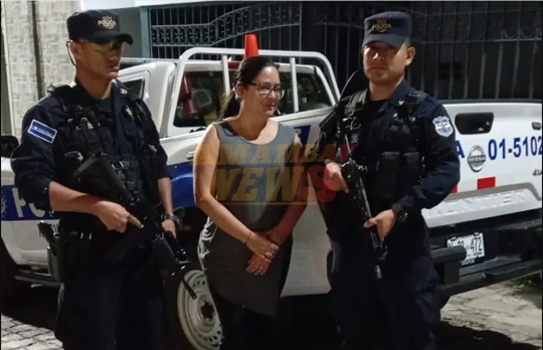 Gobierno de Bukele detiene a Ruth López, referente de DD.HH.